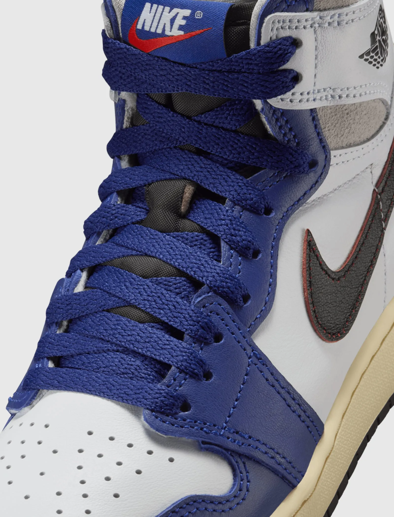 AIR JORDAN 1 RETRO HIGH OG "DEEP ROYAL BLUE" GS