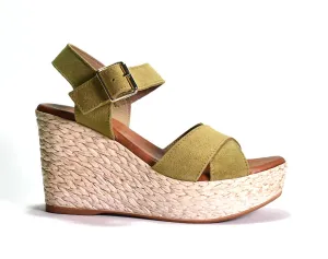 Brittany Wedge Sandal In Khaki Suede