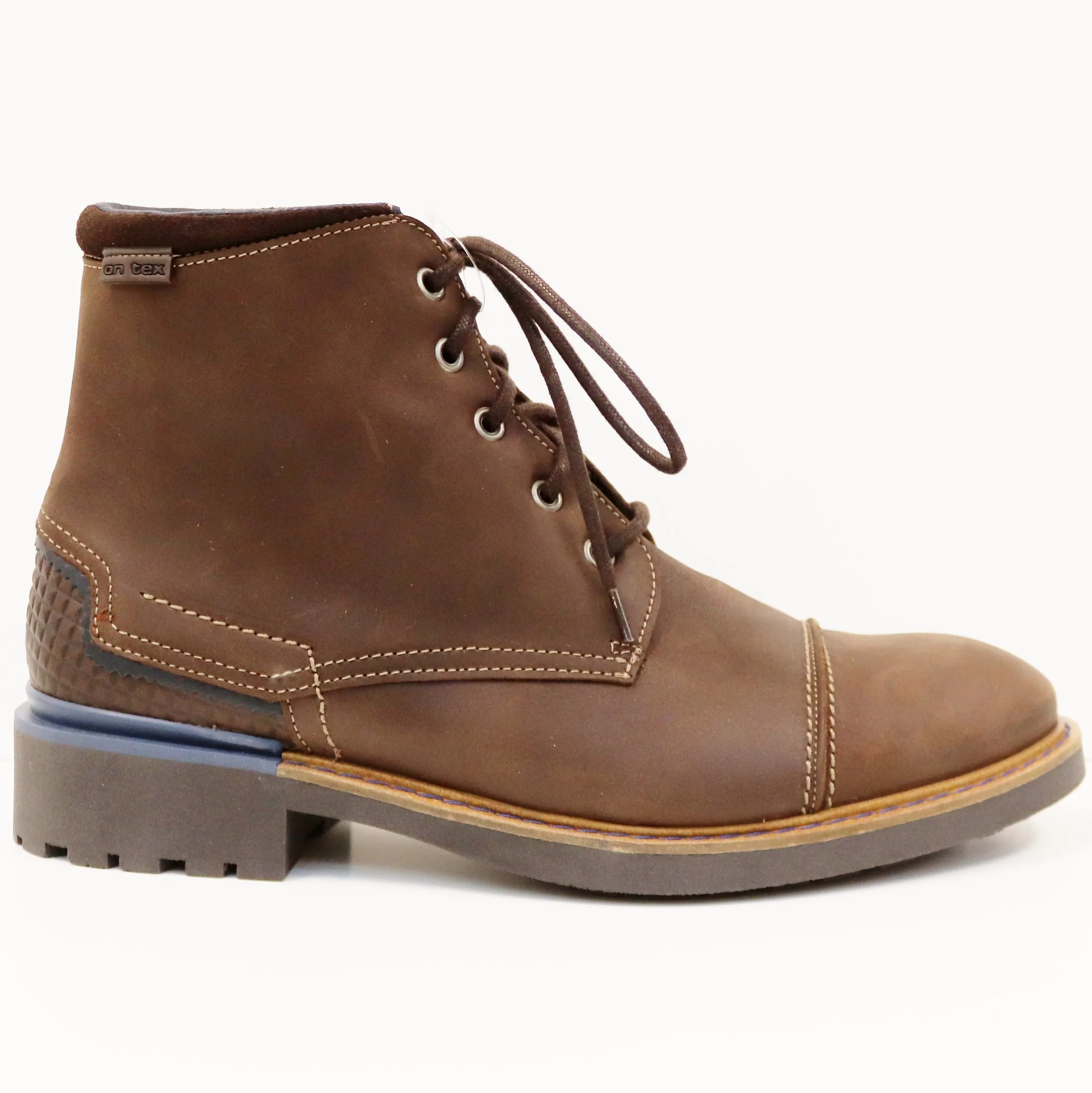 CAP TOE WATERPROOF BOOT