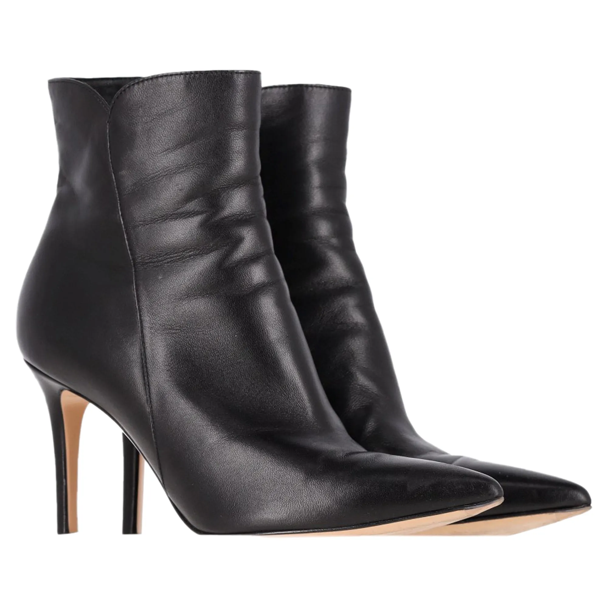 Gianvito Rossi Levy 85 High-Heeled Ankle Boots in Black Leather