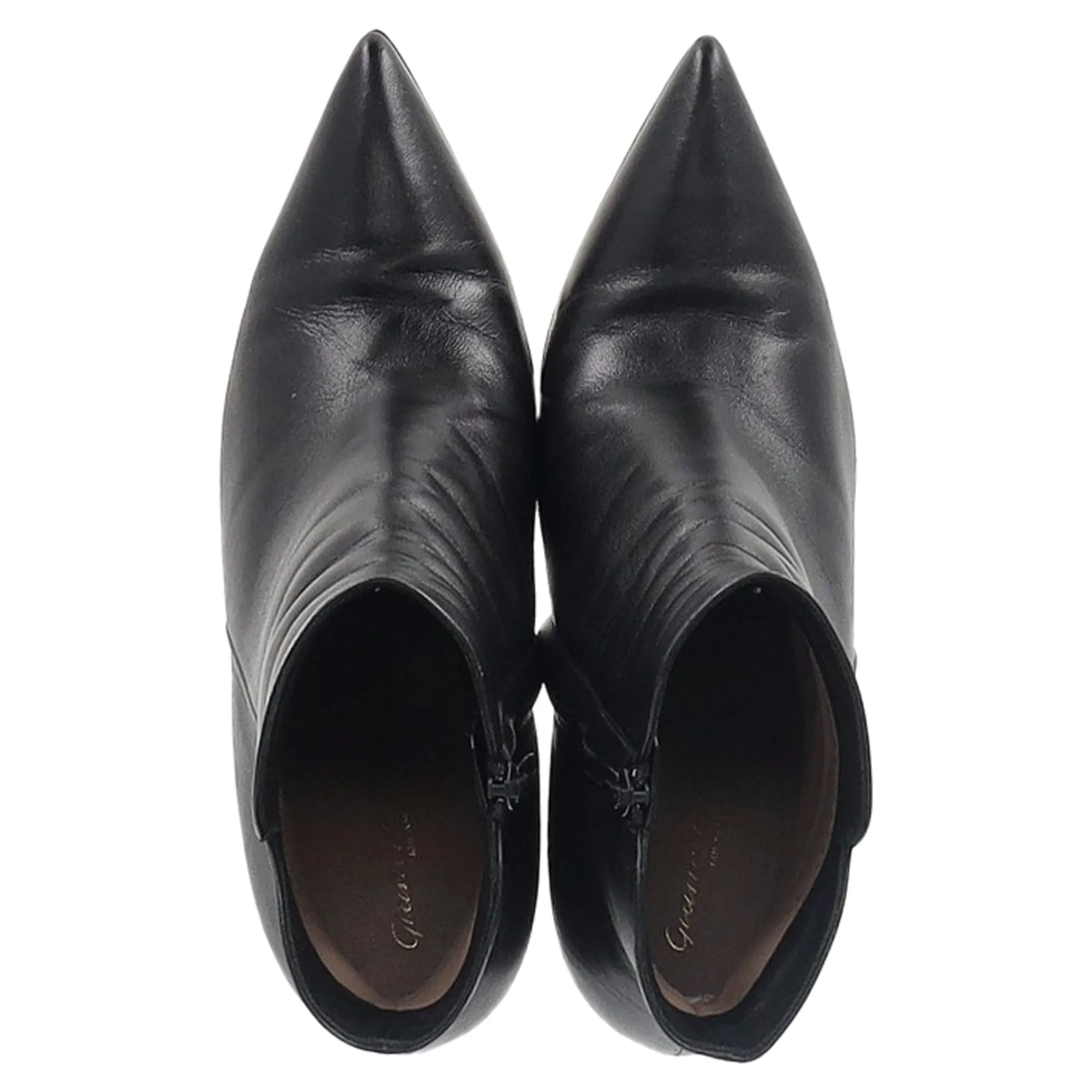 Gianvito Rossi Levy 85 High-Heeled Ankle Boots in Black Leather