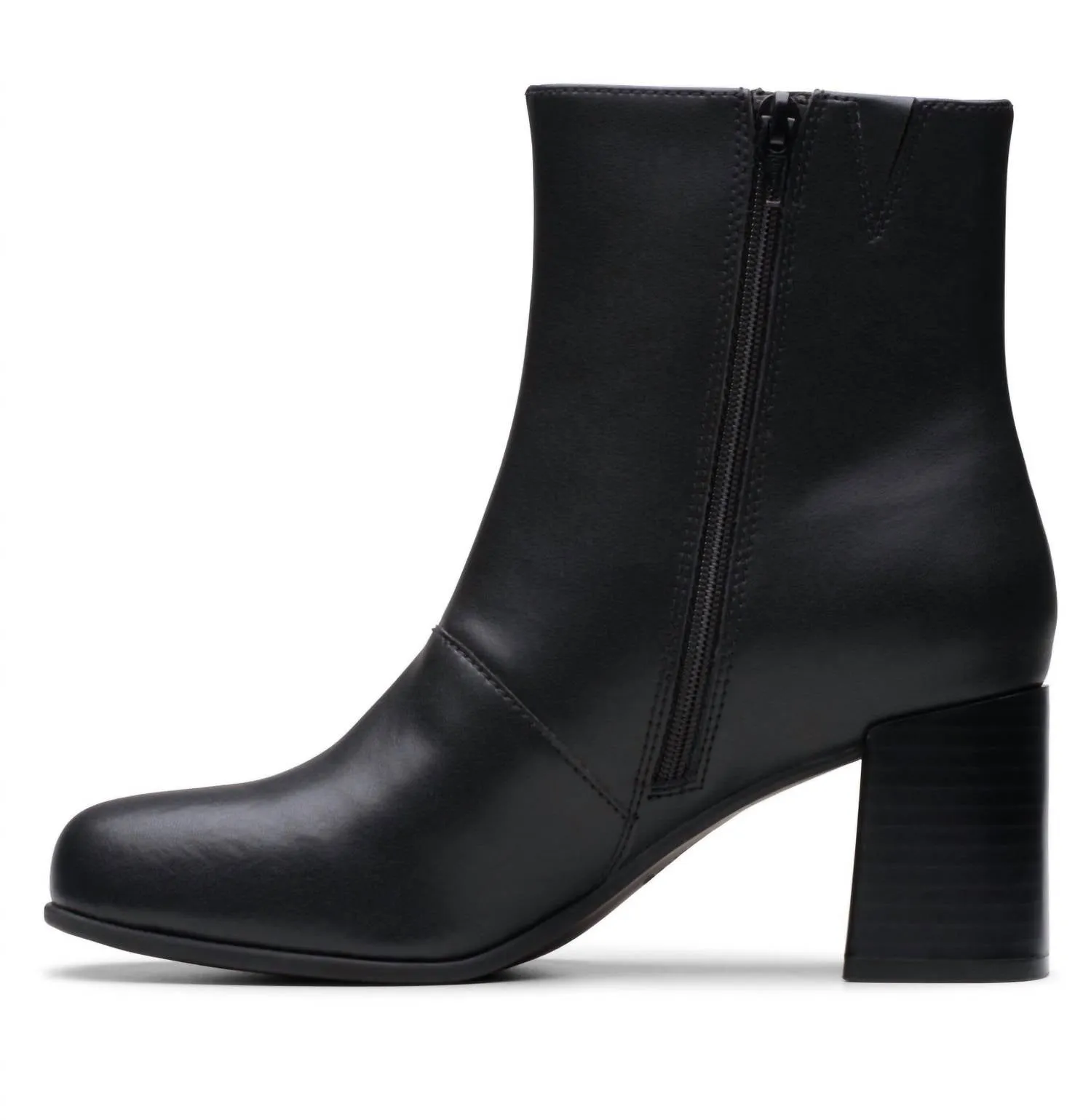 Keirsta Faye Boots In Black