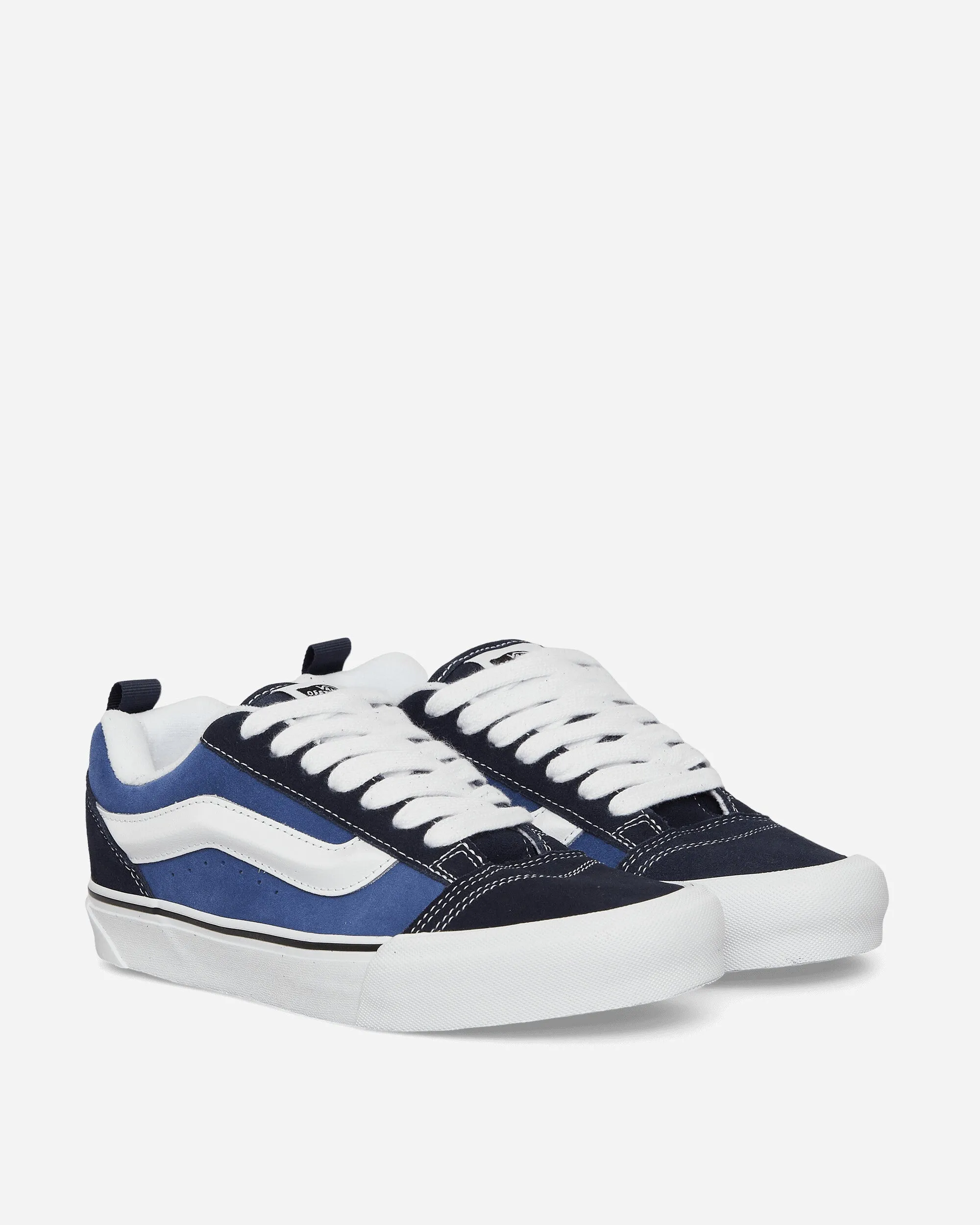 Knu Skool Sneakers Navy / True White