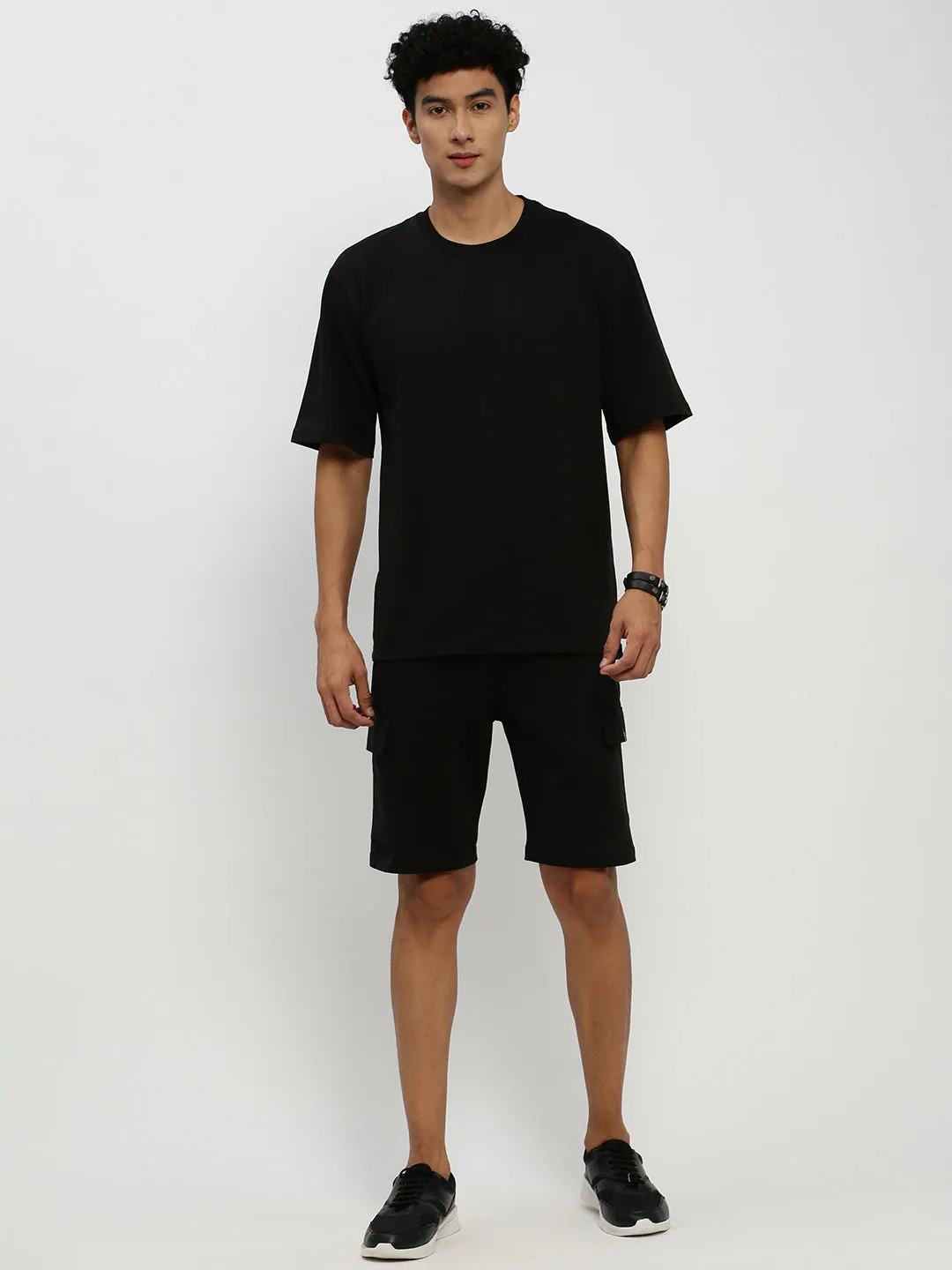 Men Black Short Sleeves T-Shirt And Shorts