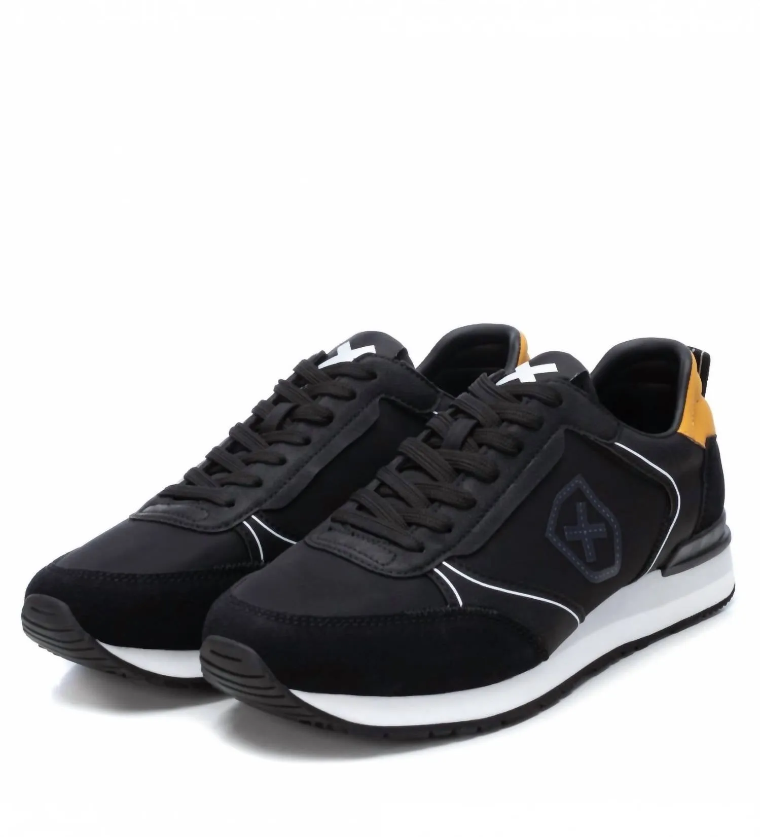Men's Casual Sneakers In Black