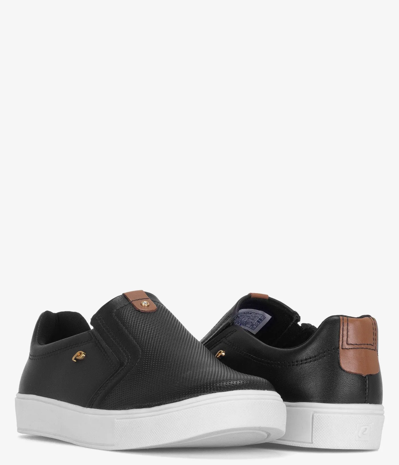 Pegada Casual Leather Slip-On - Women