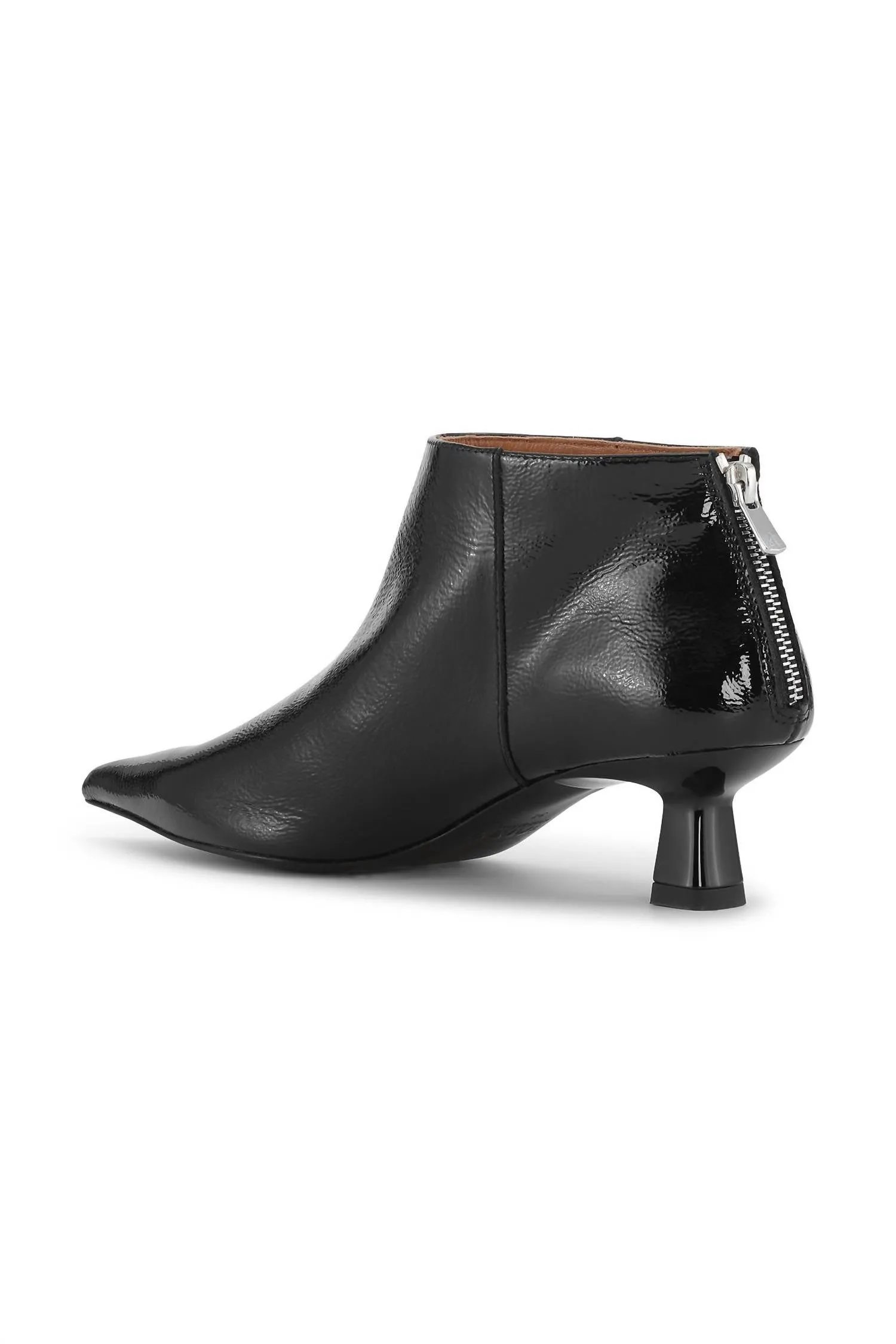 Pointy Crop Naplack Boots In Black