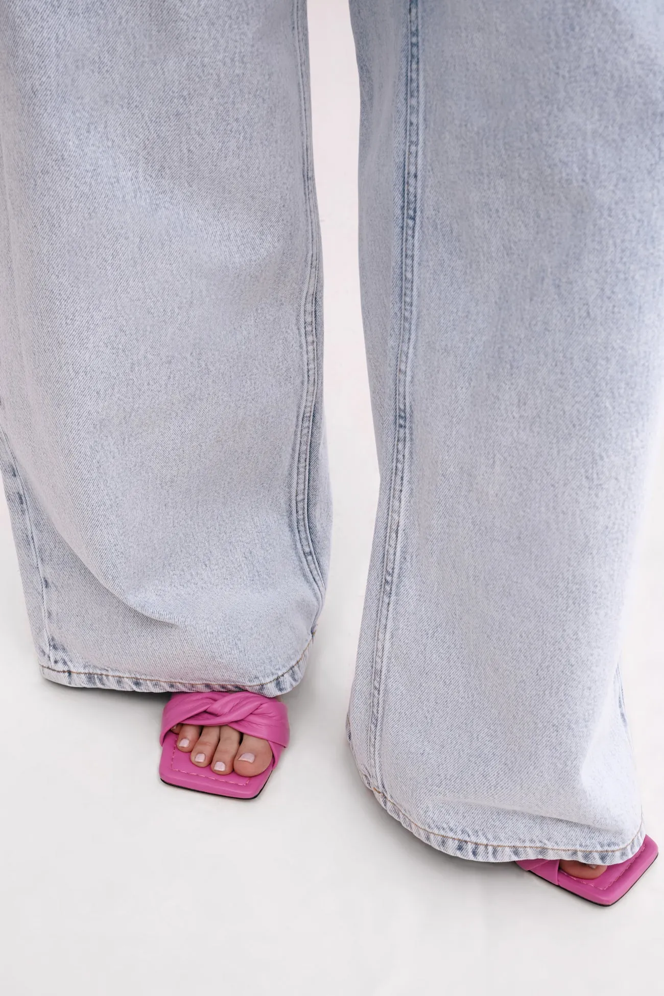 Solana Sandals