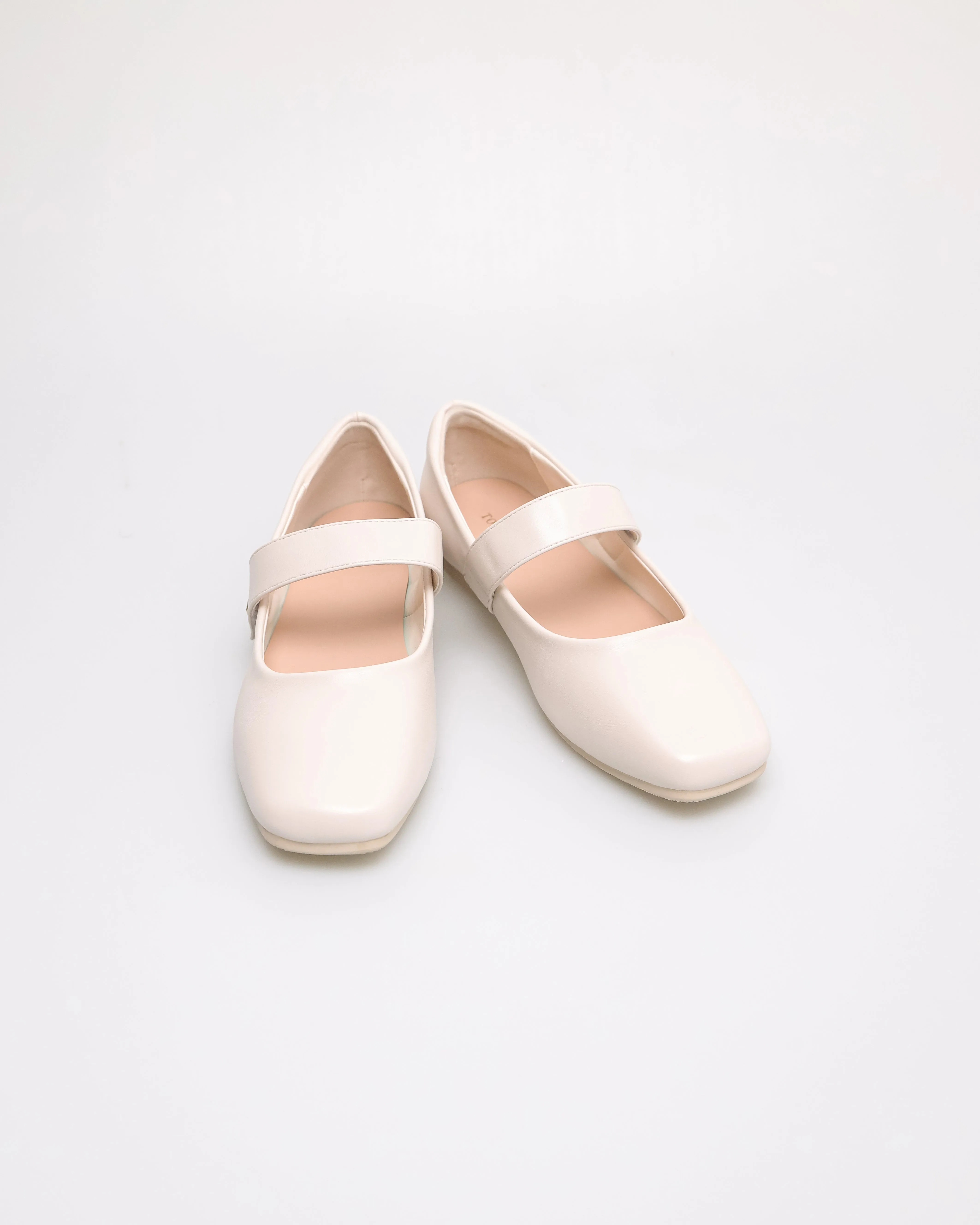 Tomaz NN462 Ladies Mary Jane Flats