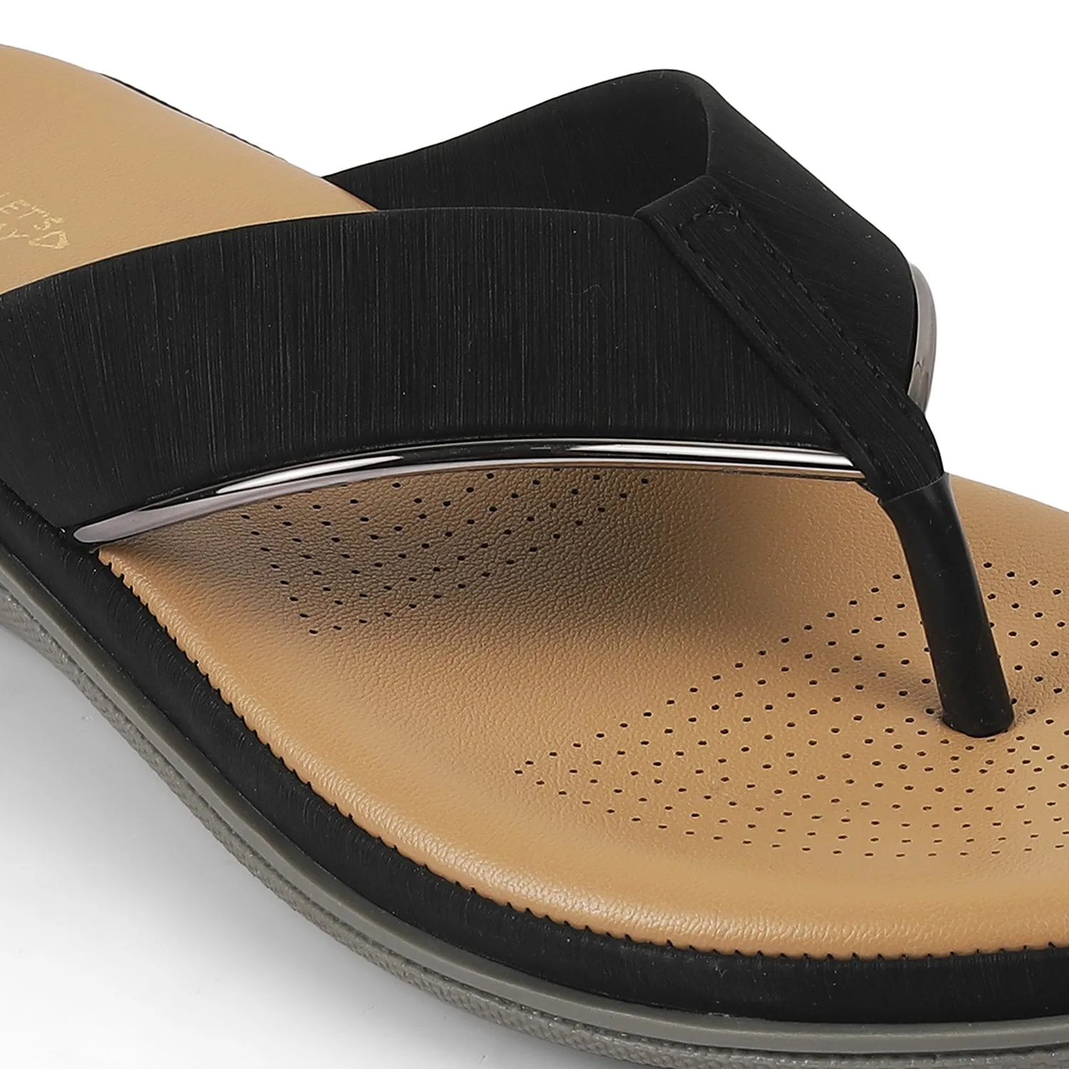 Tresmode Cefro Black Women's Casual Platform Flats
