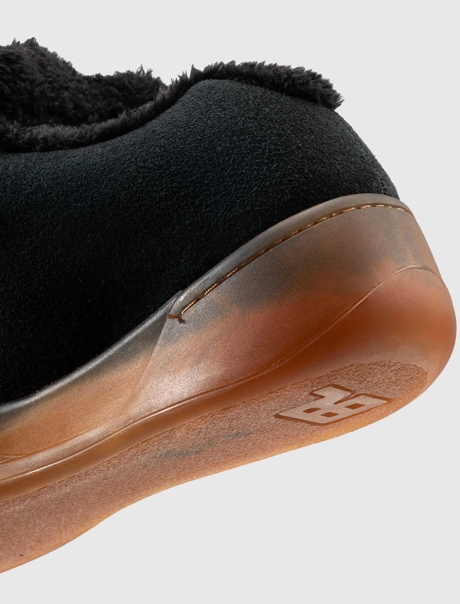 VAMP SKATE SNEAKER "PIRATE BLACK"