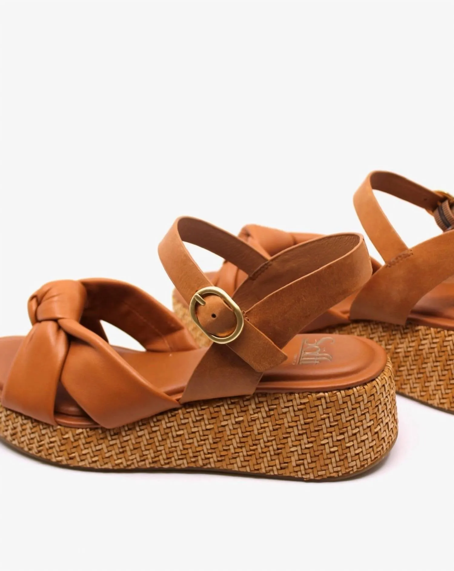 Women's Farah Luggage Sandals In Brown